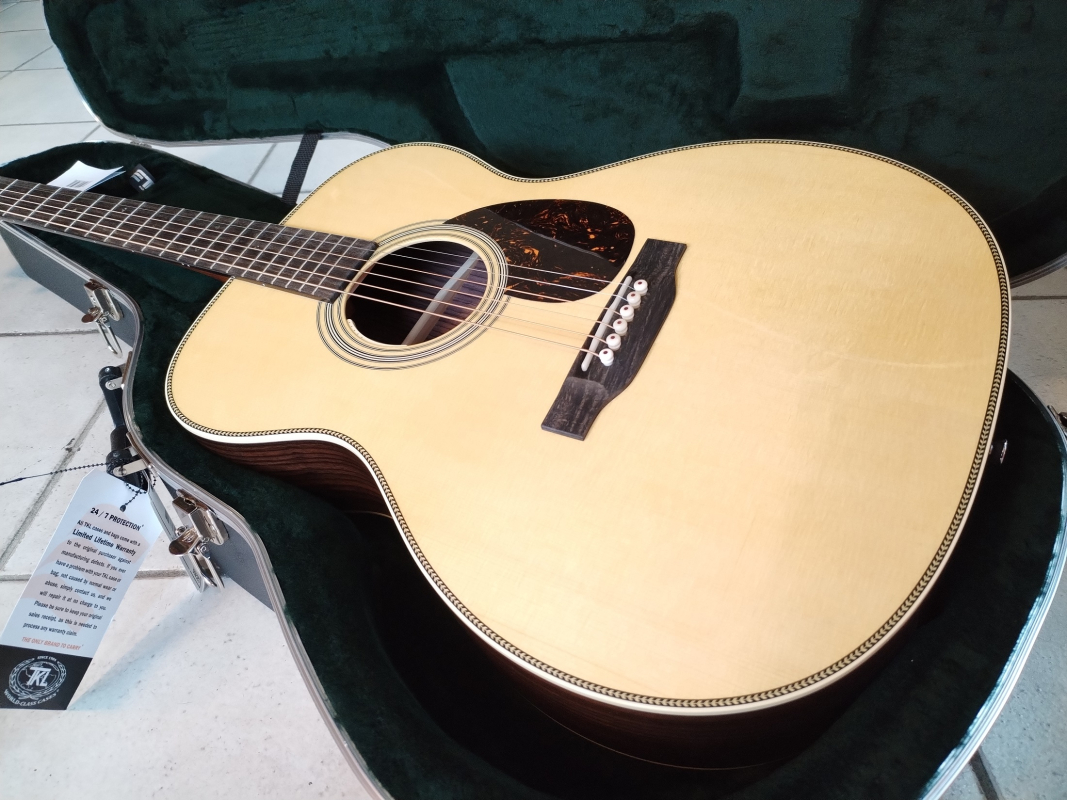 Martin OM-28E L.R.Baggs Anthem