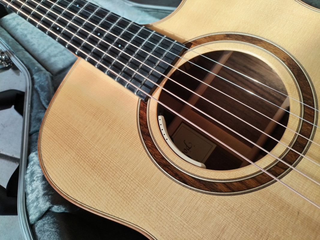 Lakewood M-18CP *Demomodell*