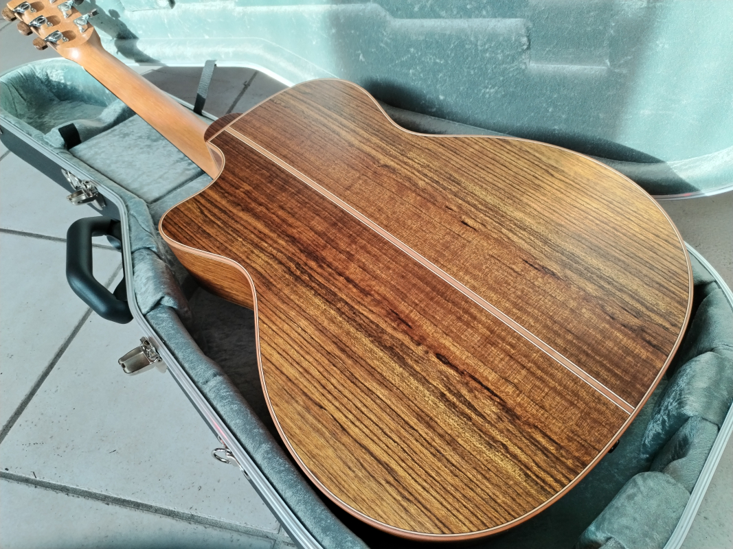 Lakewood M-18CP *Demomodell*