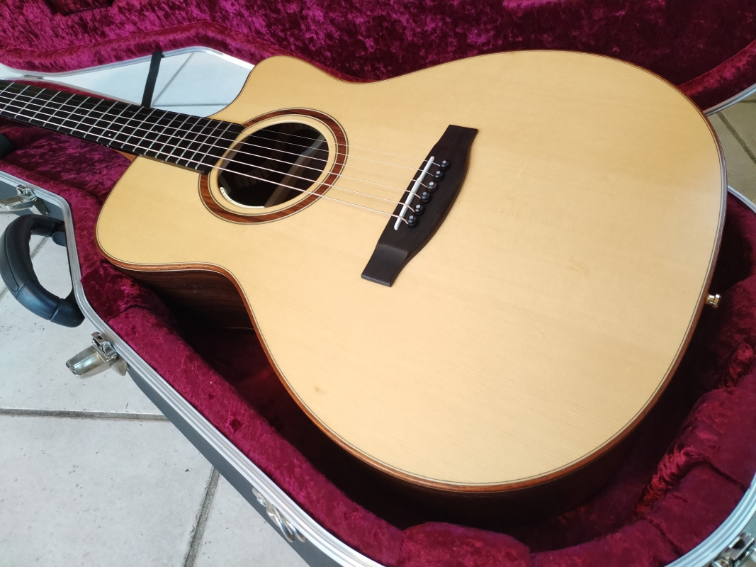 Lakewood M-31CP second hand