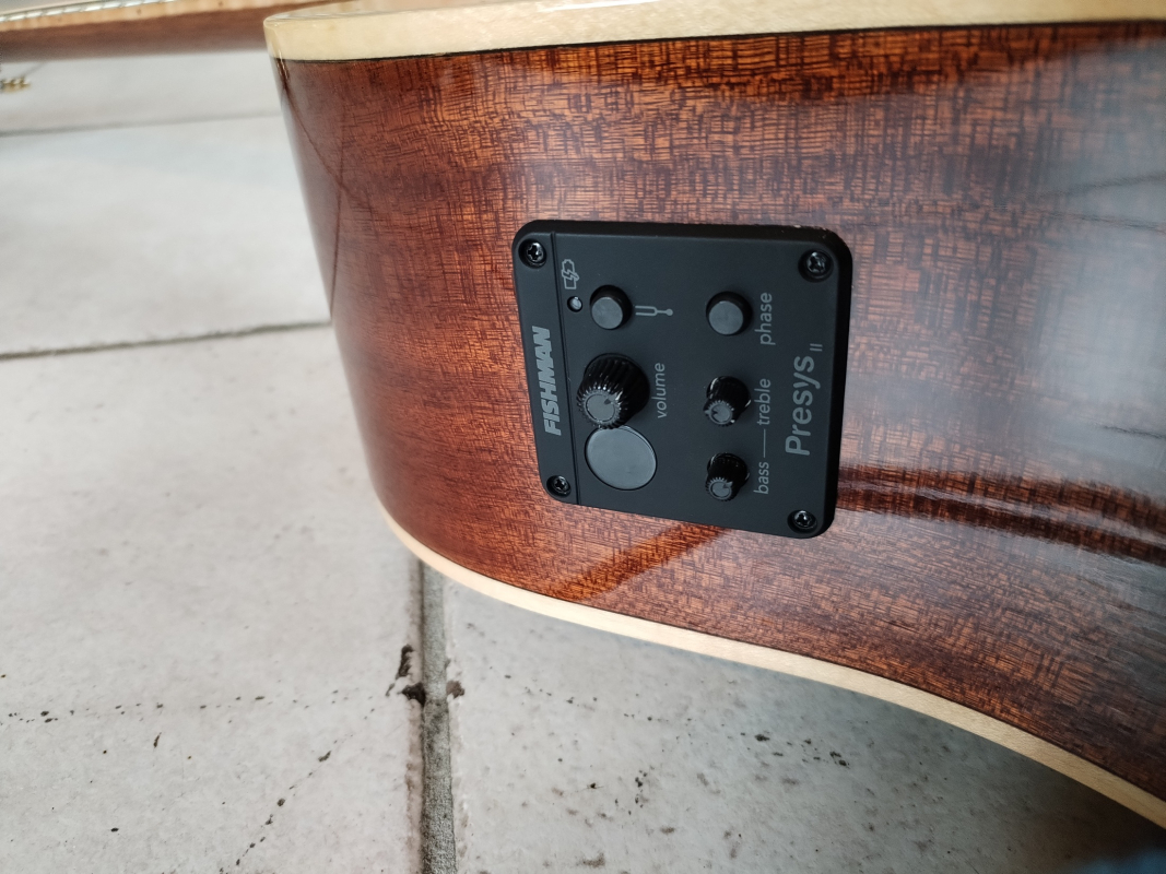 Hagstrom ELDRE2-CE Elektro-Akustik second hand