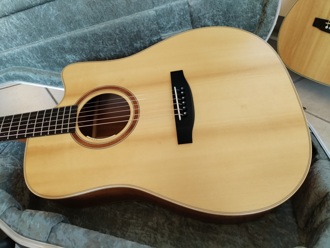 Lakewood D-14CP second hand