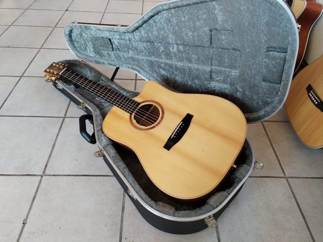 Lakewood D-14CP second hand