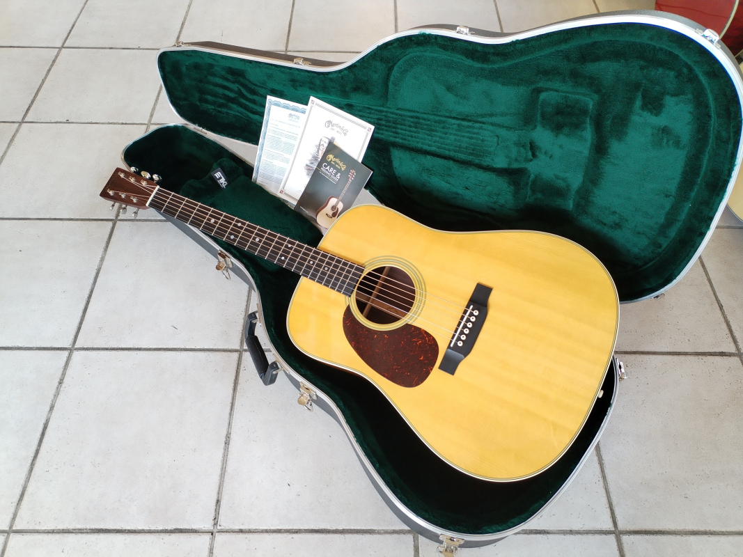Martin D-28L second hand
