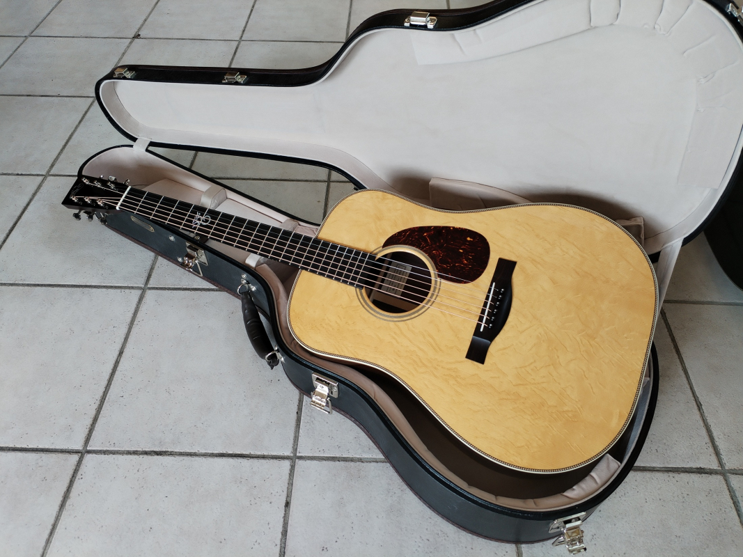 Santa Cruz BPW Brad Paisley Signature second hand