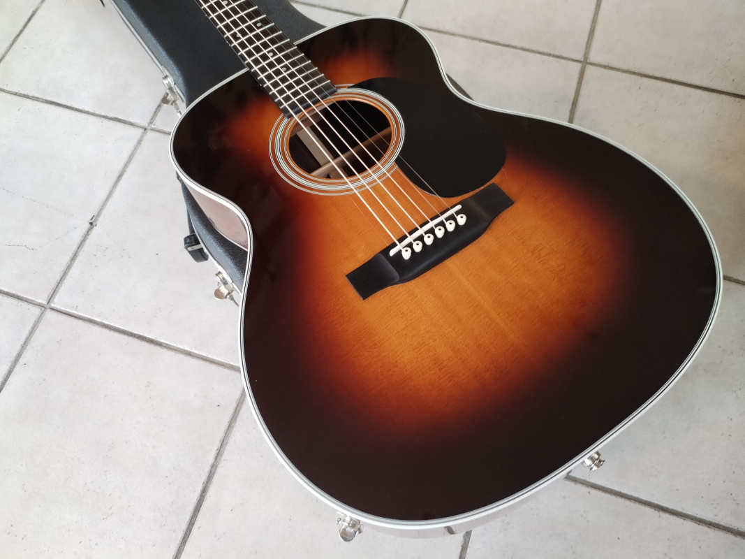 Martin 000-28 Sunburst second hand