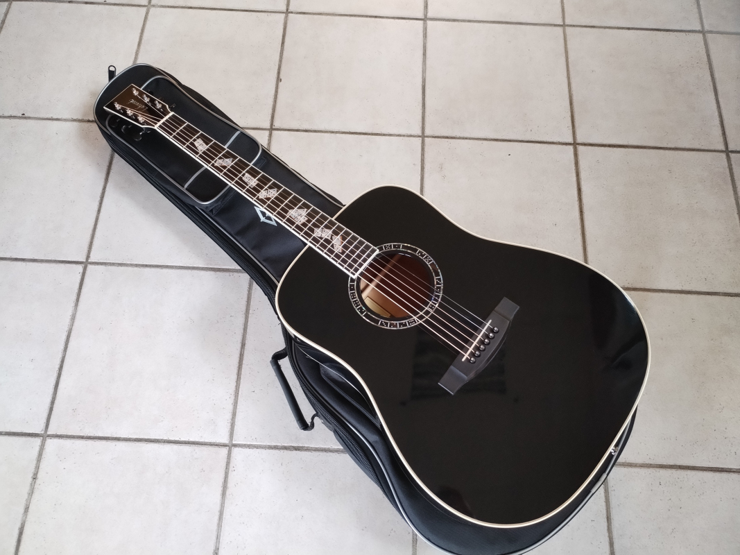 Lakewood D-14 Custom Domino second hand