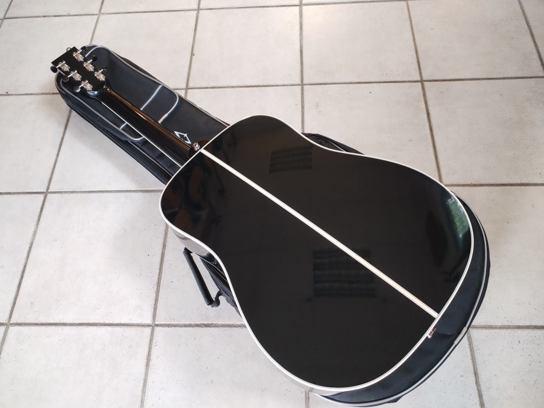 Lakewood D-14 Custom Domino second hand