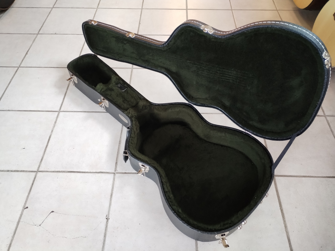 Martin 000 Case second hand by TKL