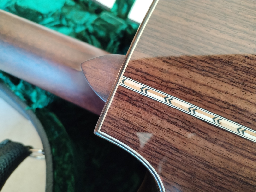 Bourgeois Downeast OMCE Soloist