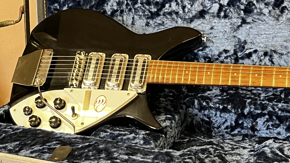 Rickenbacker Model 325 C64 Jetglo - 2nd Hand