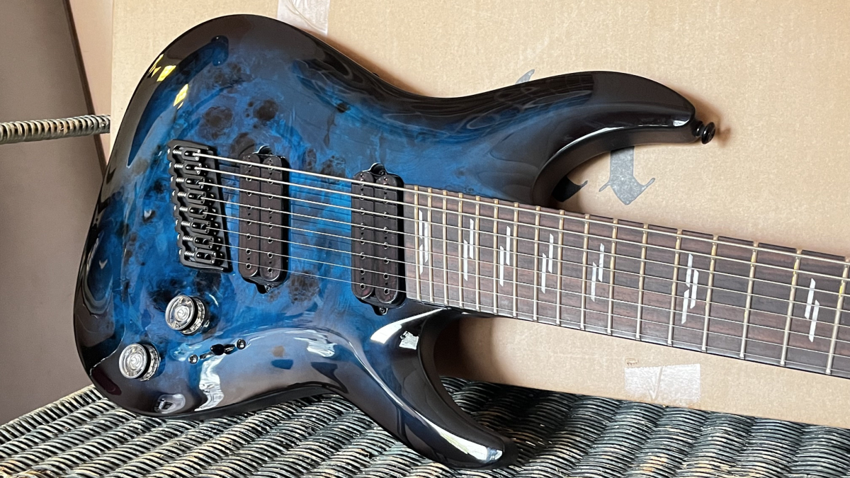 SCHECTER Omen Elite 8 MultiScale, See Thru Blue Burst, Sonderpreis