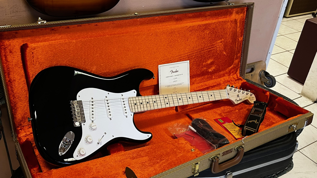 2023 Fender Eric Clapton Stratocaster MN Black - 2nd Hand